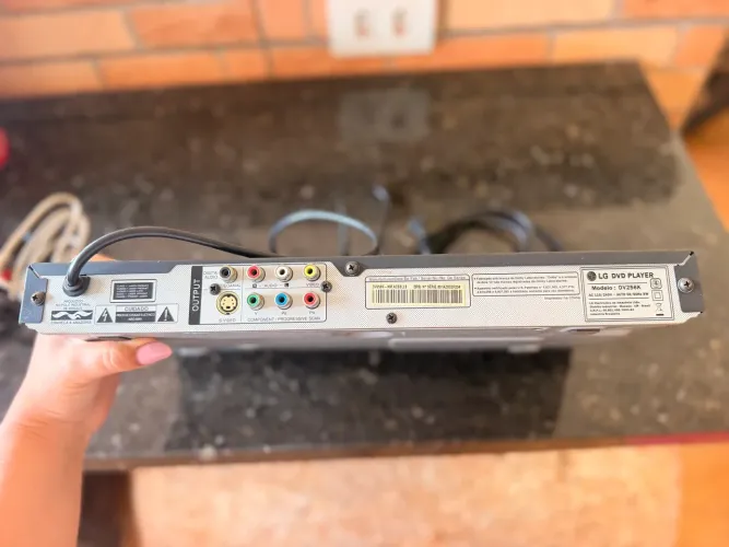 DVD Player LG Karaokê + Cabos Inclusos - Funcionando