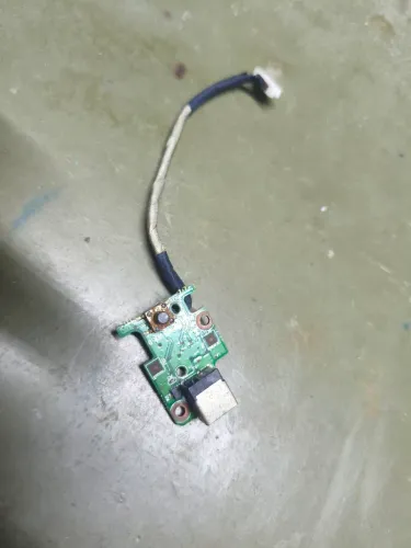 Placa Botão Power Dc In Cce T23I T251 M46g Pwr Npb Ver:d