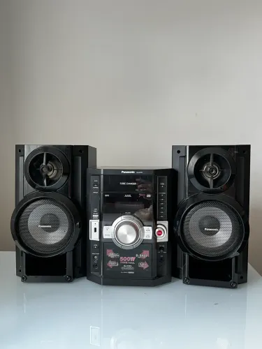 Som Panasonic SA-AK570 - 500W RMS com USB e MP3