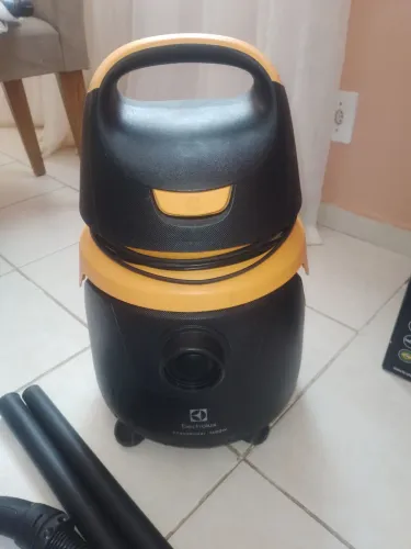 Aspirador Eletrolux 1400w Pó e Água
