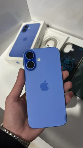 iPhone 16