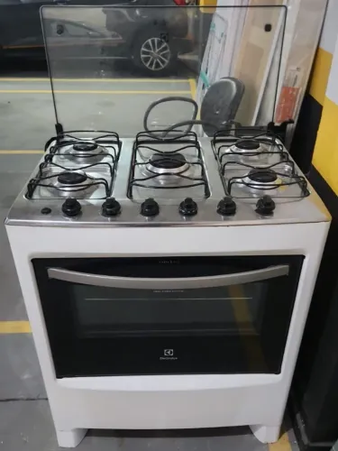 Fogão 5 Bocas Electrolux Branco com Ultra Chama e Painel Completo (76LBU)