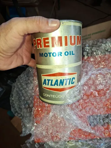 Lata antiga óleo "Atlantic".