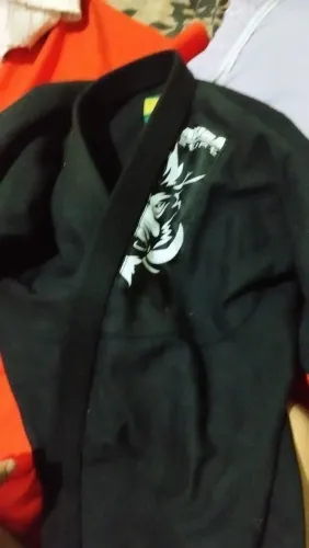 Vendo kimono de jiu-jitsu semi-novo