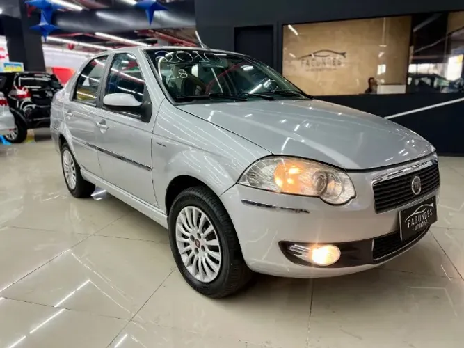 Fiat Siena HLX Dualogic 1.8 MPI Flex 8V 4P 2010