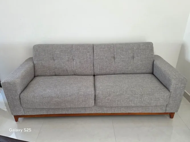 Sofá seminovo novo