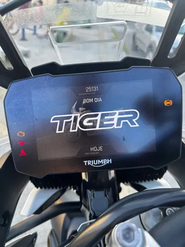 Triumph Tiger 900 GT