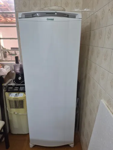 Geladeira Consul Frost Free 1 Porta Branca Com Congelador