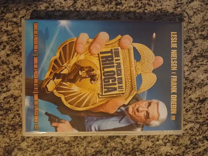 Box DVD Corra que a Polícia Vem Aí! Trilogia - Leslie Nielsen