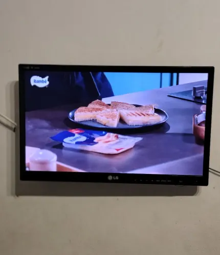 Tv LG 22 polegada