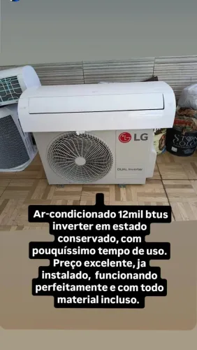 Ar-condicionado seminovo funcionando perfeitamente, incluso com a instalação.