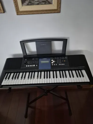 TECLADO YAMAHA PSR E333