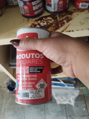 Vendo 12 solventes de 500ml da iiquini 11,00 cada