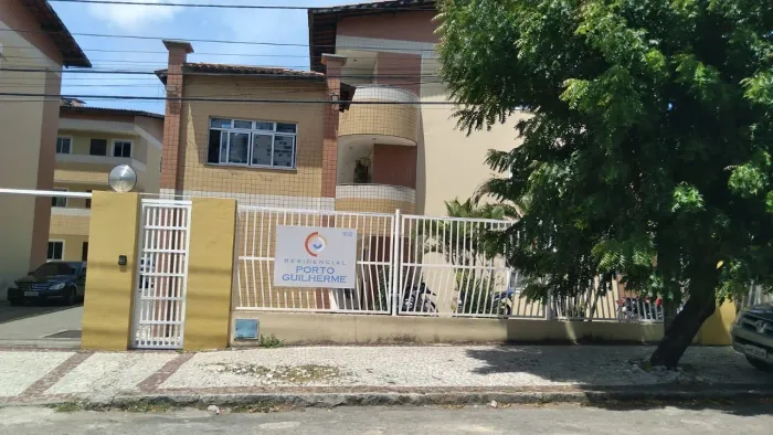 Alugo apto no Itaperi com 2 qtos