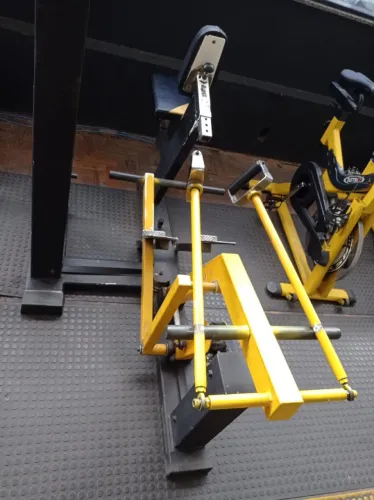 Remada articulada - oportunidade | Academia musculação