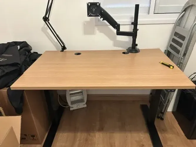 Mesa de Escritório GenioDesk