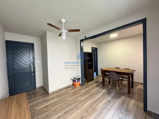 Apartamento térreo à venda 2 dormitórios em Barreiros, São José/SC