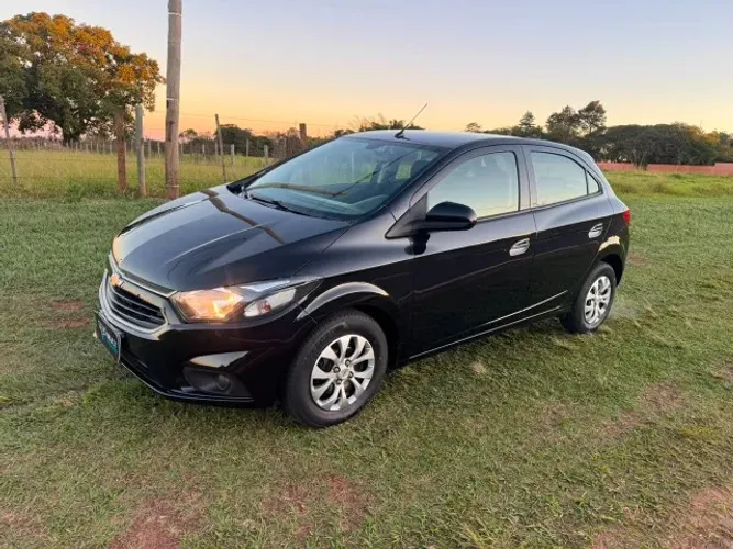 Chevrolet Onix Hatch LT 1.0 8V Flex Mec. 4P 2017