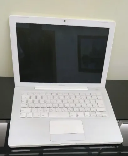 MacBook white 2006 (não liga)