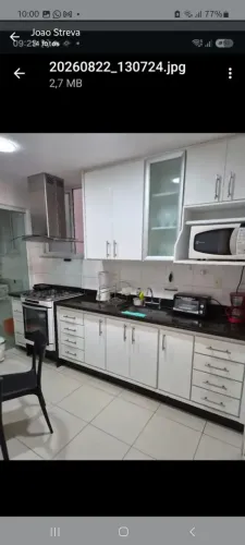 Apartamento para aluguel tem 70 metros quadrados com 2 quartos