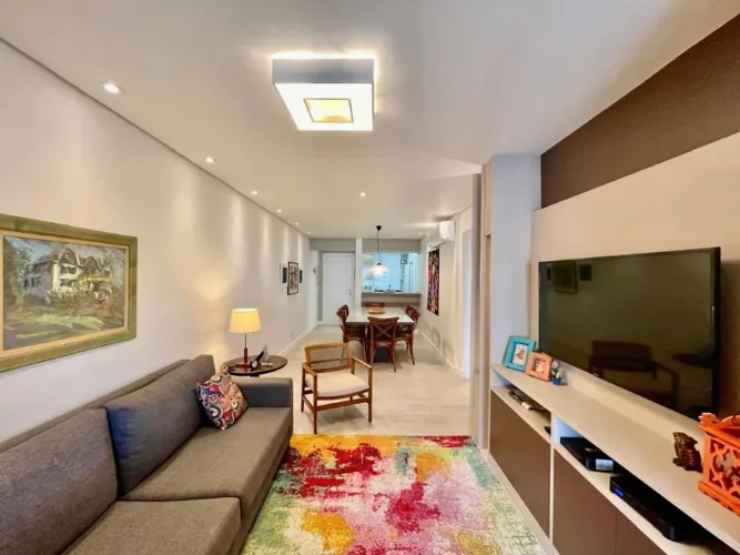 Apartamento frente mar com 3 quartos (2 suítes), 2 vagas e lazer à venda em Jardim Astúria