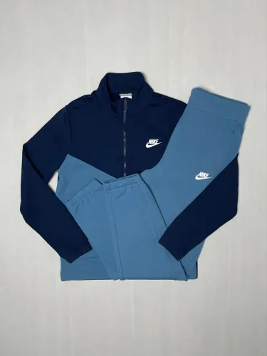 Conjunto Tracksuit Nike Infantil
