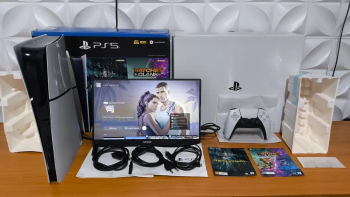 PS5 SLIM 1TB - Completo - Pego seu PS4 Slim, Séries S ou Switch Desbloqueado no Abate