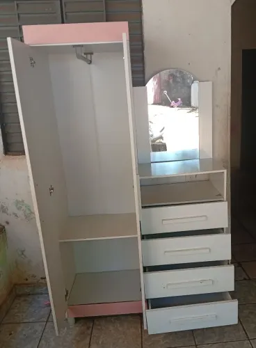 Guarda roupa com penteadeira 4 gavetas para menina infantil pequenos detalhes