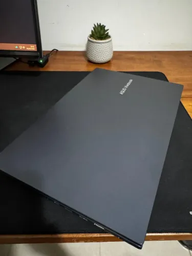 Notebook ASUS VivoBook 15.6" Core i5 12ª 20GB RAM 512GB SSD
