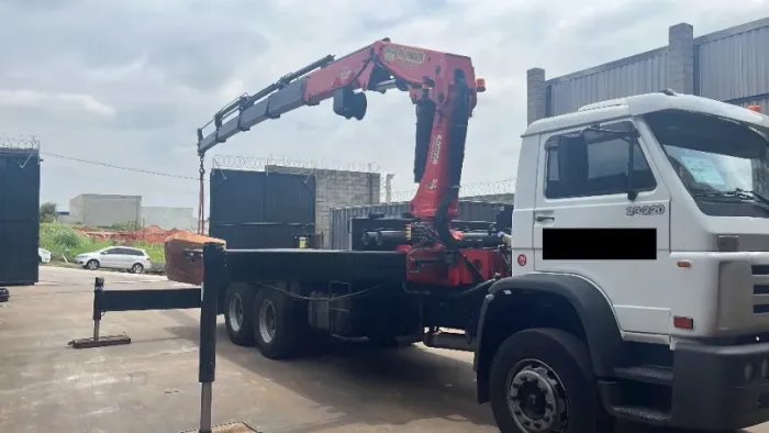 VW 23-220 - Munck Palfinger 45007
