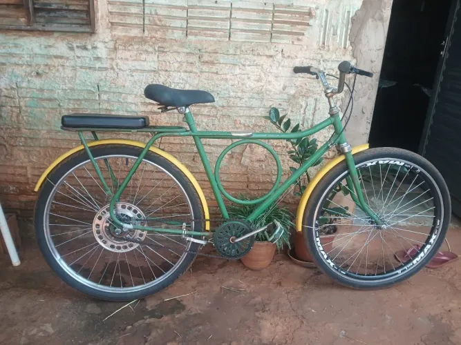 Monark aro 29 nada para fazer só pegar e andar bicicleta em ótimo estado de conservação
