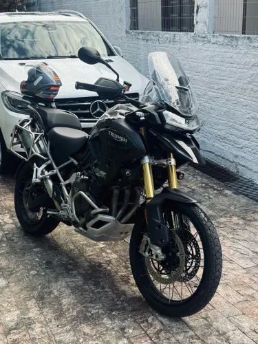 Triumph tiger 1200 rally pro