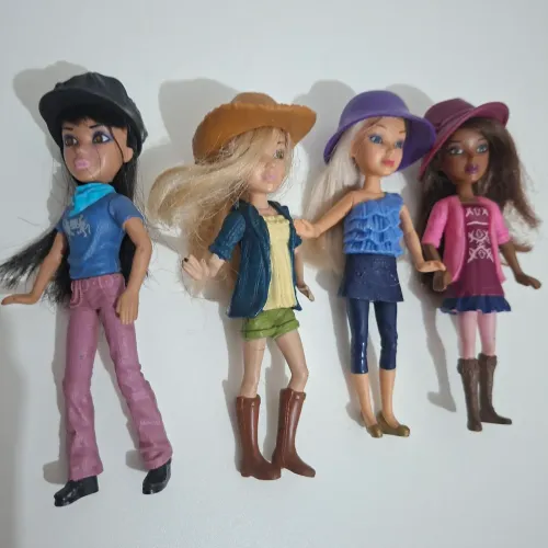 Bonecas Liv dolls