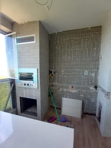 Pedreiro de acabamento