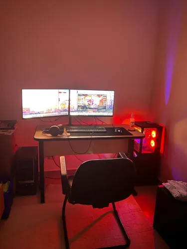 PC Gamer com CPU/ Tela