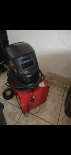 Máquina de Solda Elétrica + Máscara Automática Titanium