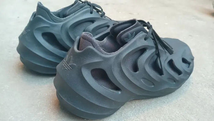 Adidas - ADIFOM Q SHOES