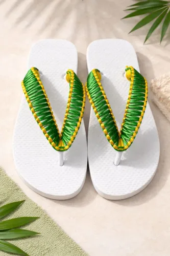 Chinelos custumizados 