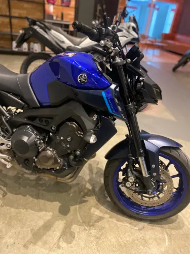 MT 09