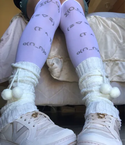 meia calça 7/8 + polaina branca 