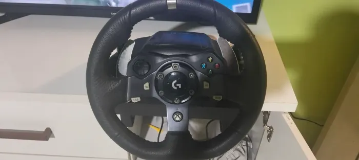 Volante G920 para Xbox e PC