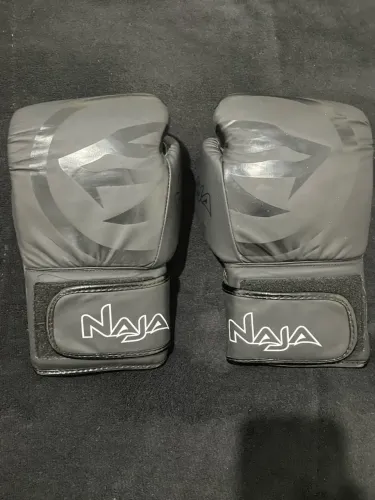 Luva Boxe/Muay Thai Naja Black