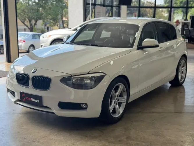 BMW 118IA / Urban/sport 1.6 TB 16V 170cv 5P 2014