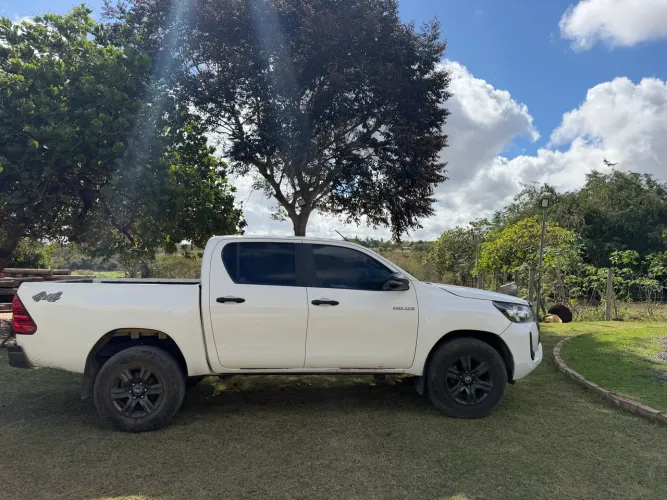 Toyota Hilux CD 4X4 2.8 Diesel Mec. 2022