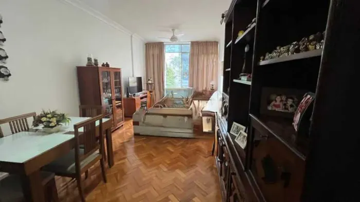 Apartamento : Padrão / Residencial / Laranjeiras