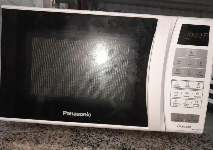 MICROONDAS   220V   21 LITROS 
