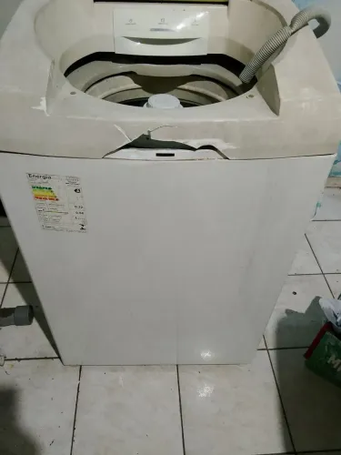 Máquina pra tirar peças