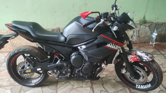Vende -se 37.000