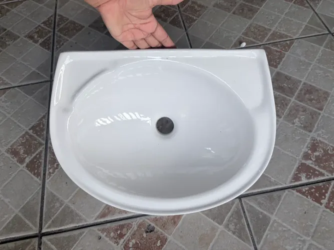 Pia pequena para lavabo 