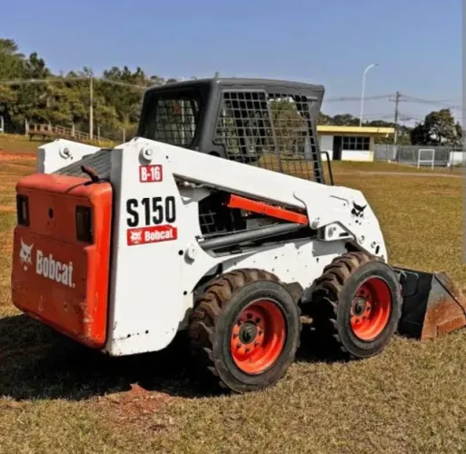 Demolição e limpeza de terreno